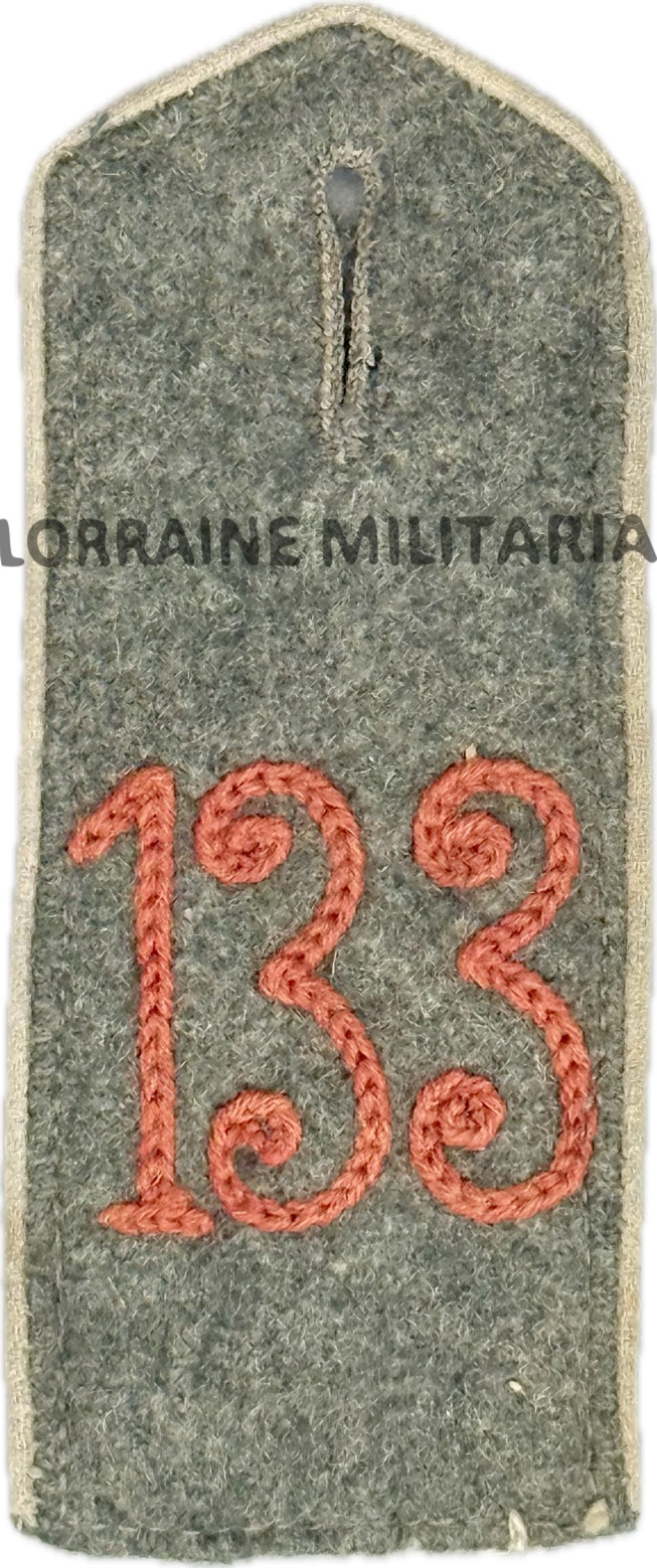 militaria : PATTE D'EPAULE MLE 1915 DE BLUSE DU 133 IÈME REGIMENT D'INFANTERIE (SAXE)