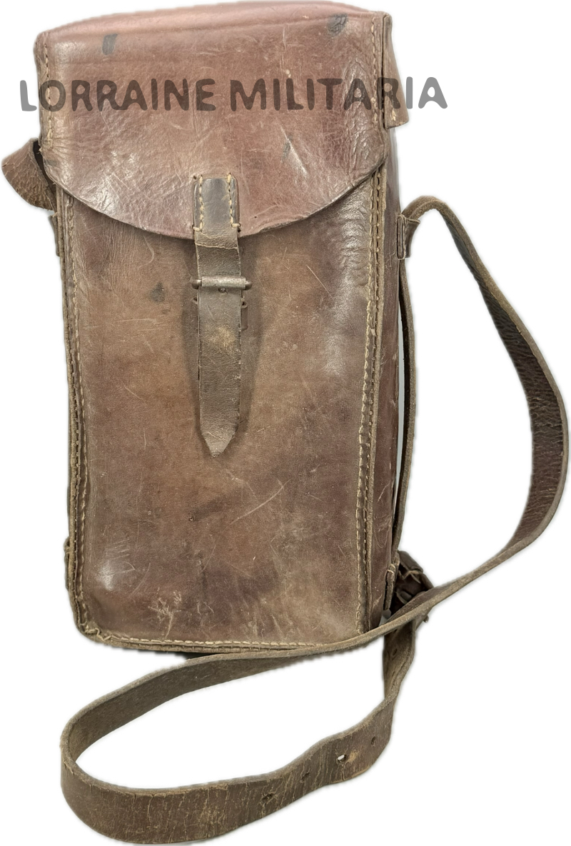 militaria : TROUSSE ACCESSOIRES ENTRETIEN MITRAILLEUSE MG 08/15 DATEE 1917