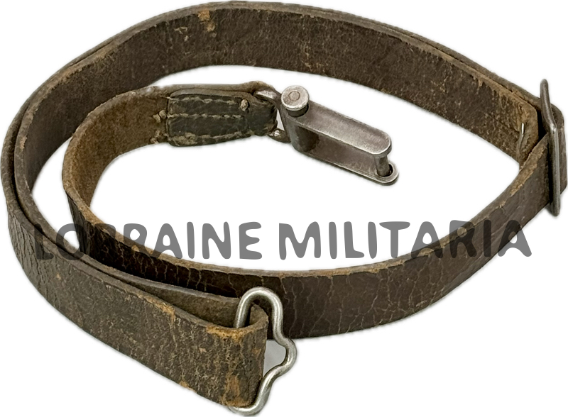 militaria : BRETELLE REGLEMENTAIRE ALLEMANDE POUR GEWEHR 1898 EN CUIR COMPLETE