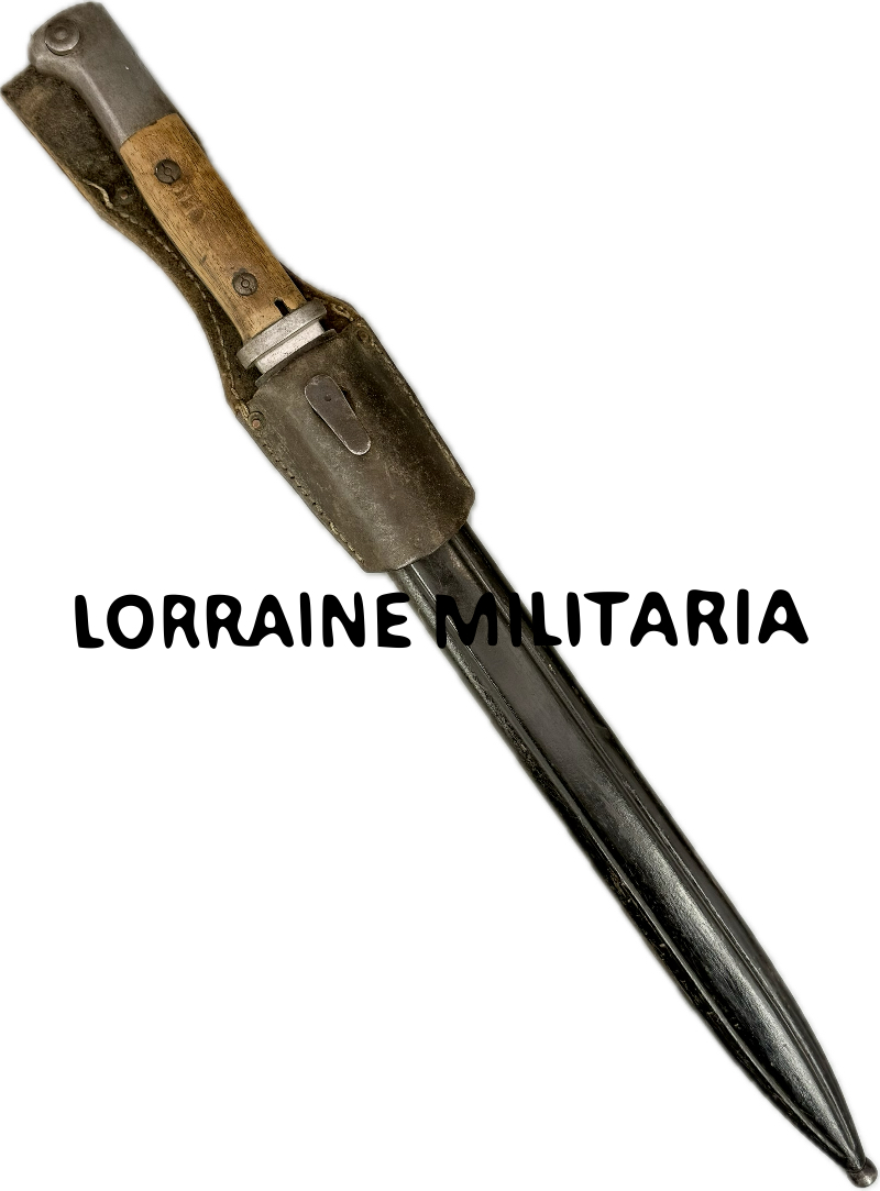 militaria : BAÏONNETTE ALLEMANDE S14 AVEC PORTE BAÏONNETTE DATÉ 1915