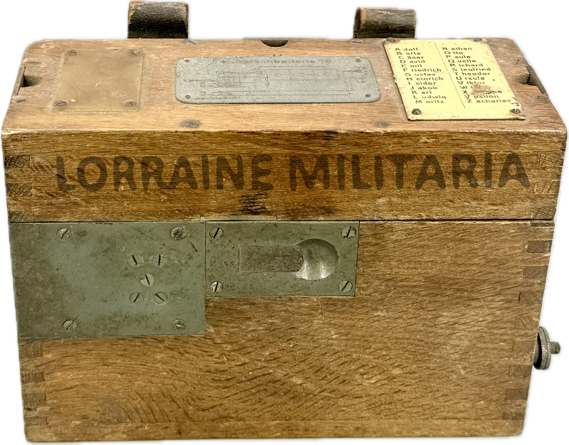 militaria : BOITE A BATTERIES ALLEMANDE MODÈLE 1916 TÉLÉPHONIE COMPLÈTE