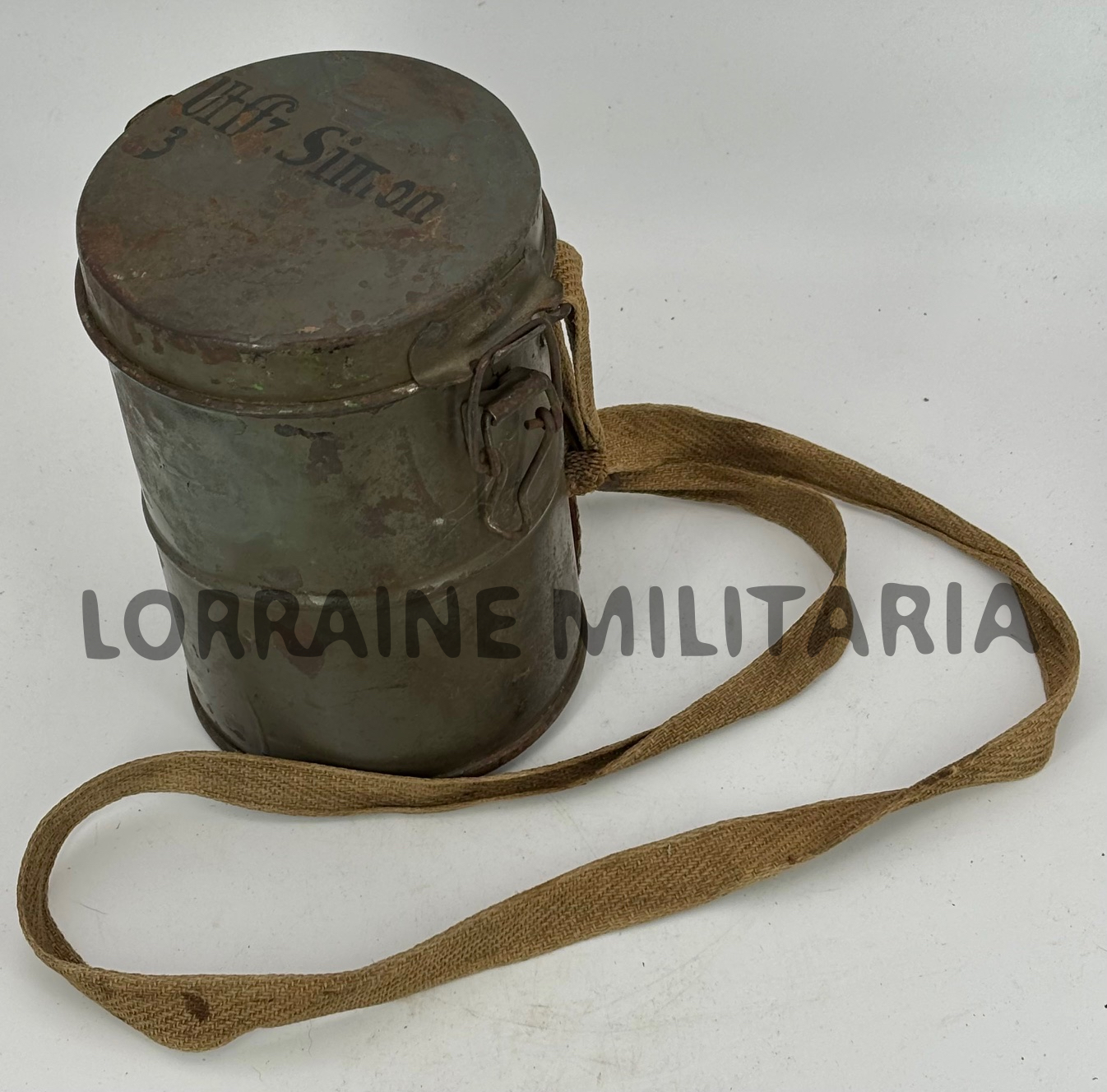 militaria : MASQUE A GAZ CUIR ALLEMAND LEDERMASK  COMPLET AVEC SA BOITE NOMINATIF